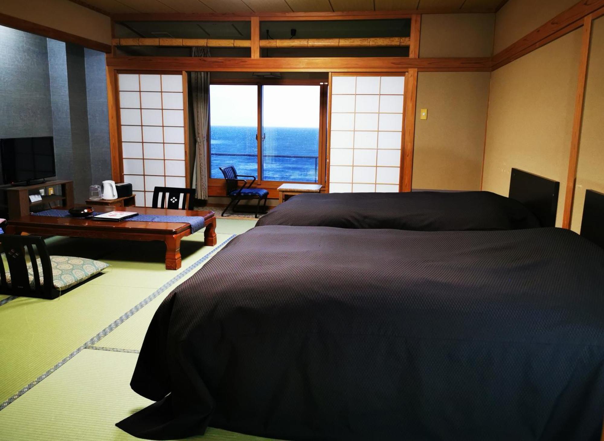 Hotel Yura Onsen Yaotome Tsuruoka Esterno foto